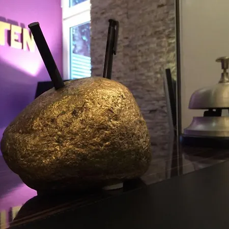 Ξενοδοχείο Am Volksgarten 3*