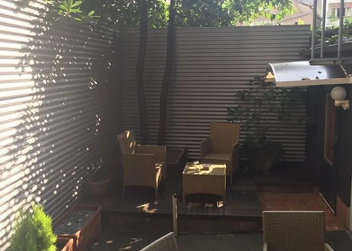 人民花园酒店 酒店