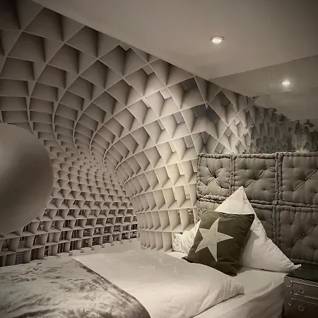 Am Volksgarten Hotel 3*