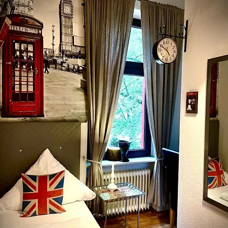 Am Volksgarten Hotel 3*